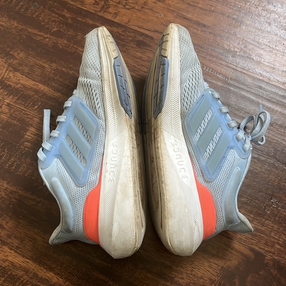 adidas running shoes - Picture 5 of 7